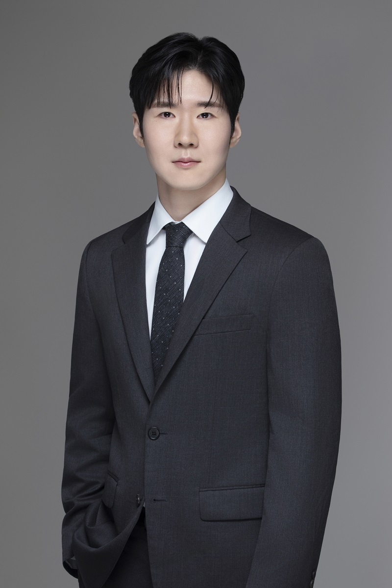 김지훈(축소).jpg